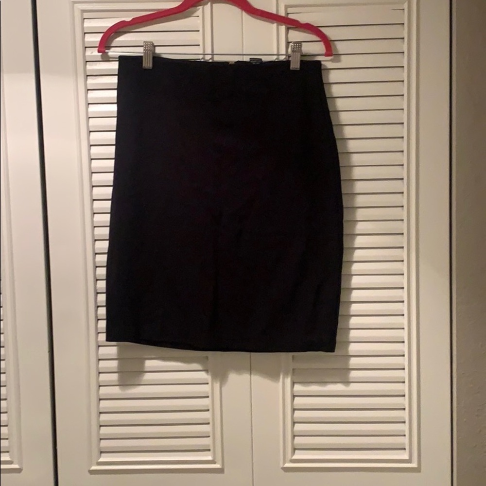 Black skirt
